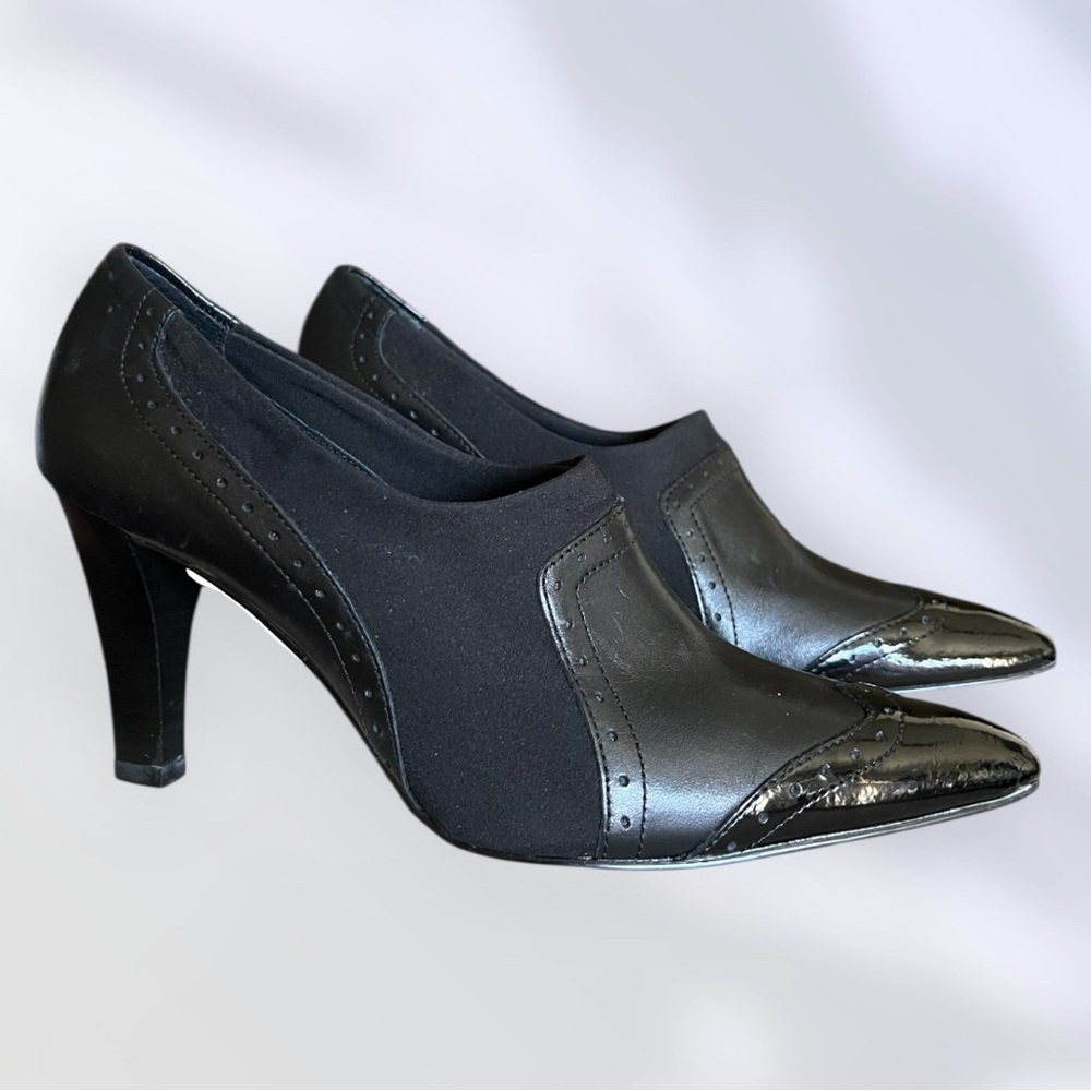 Willi Smith Black Pointed-Toe Mixed-Material Pumps
